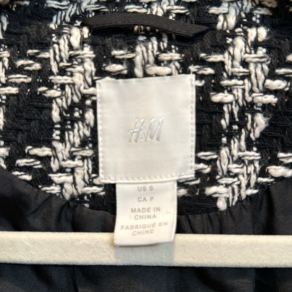 H&M jacket - Picture 2 of 3